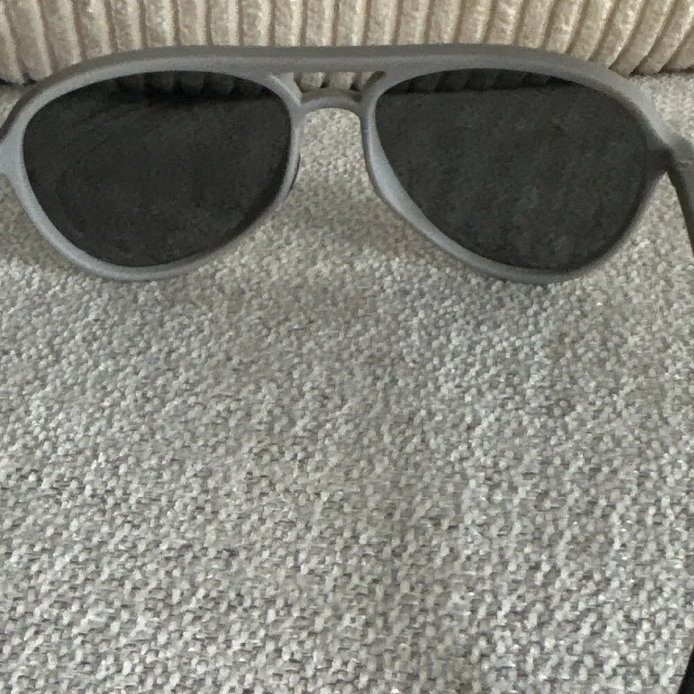 goodr Clubhouse Cloutout Aviator Sunglasses Gray Frame/Black Tinted Lenses